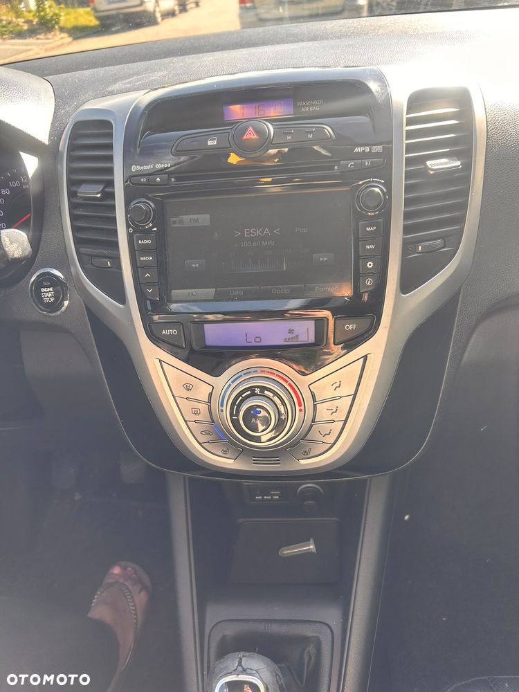 Hyundai ix20 1.4 CRDi Premium blue - 8