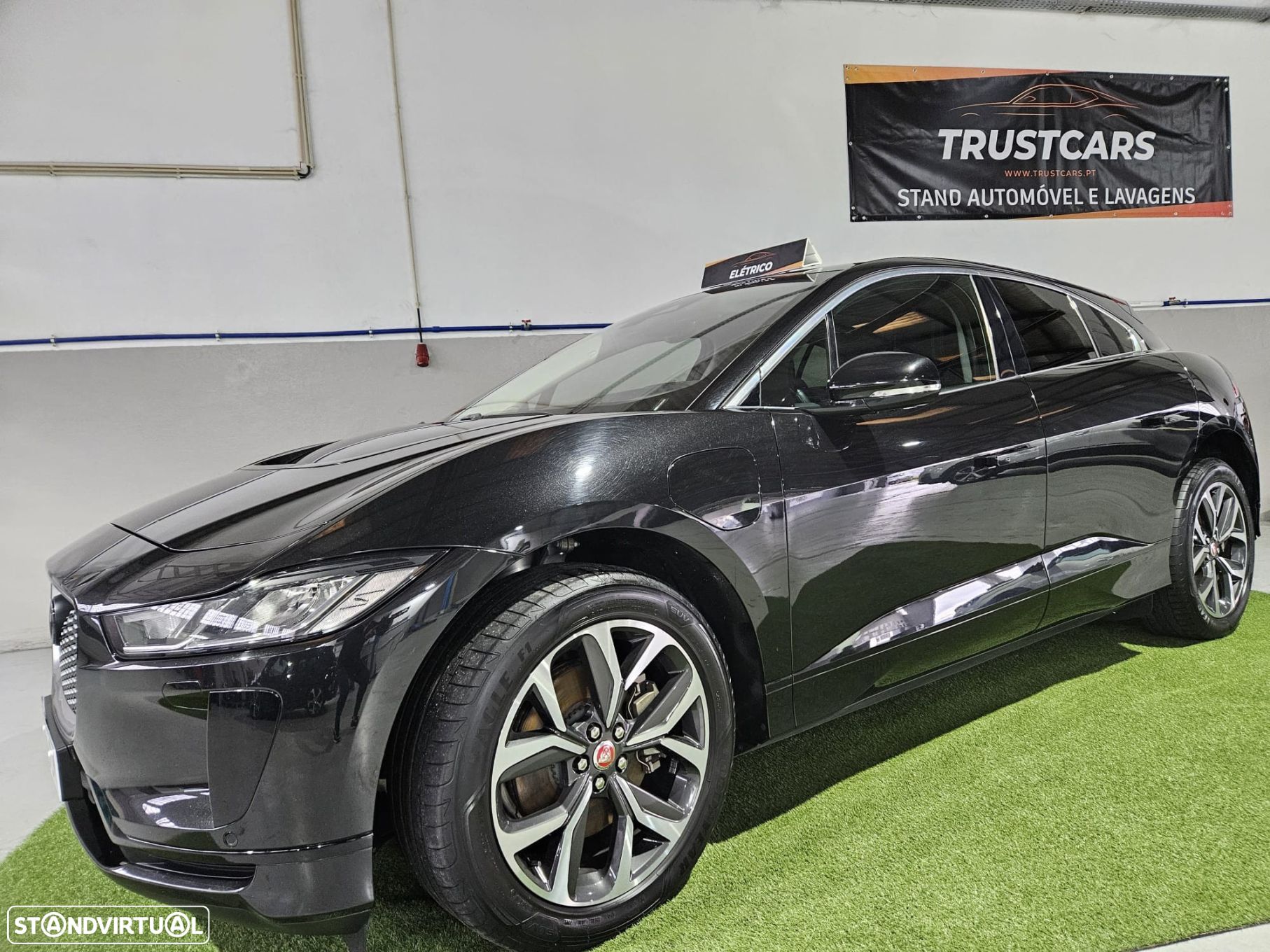 Jaguar I-Pace - 1