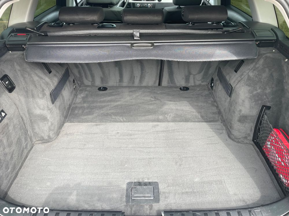 BMW Seria 3 - 16