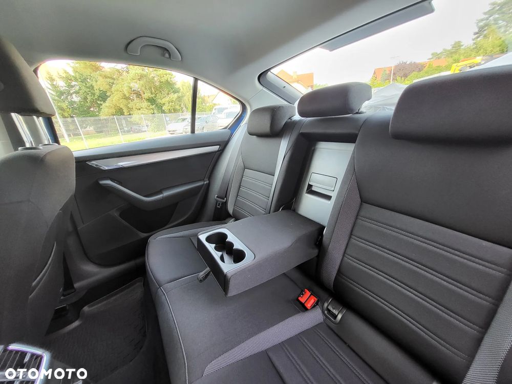 Skoda Octavia 1.4 TSI Ambition - 17