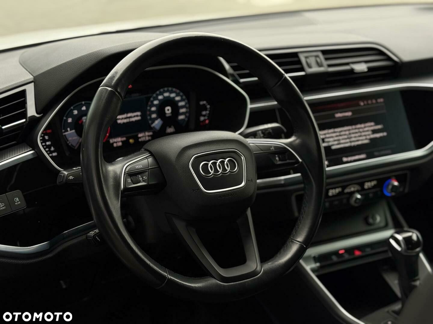Audi Q3 - 9
