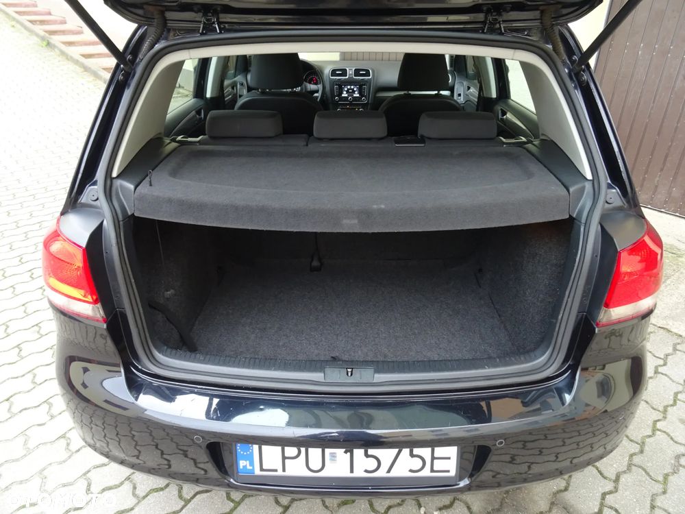 Volkswagen Golf 1.6 TDI DPF BlueMotion - 10