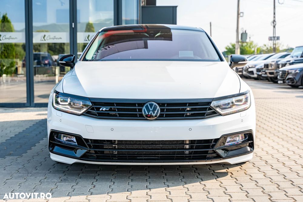 Volkswagen Passat - 2
