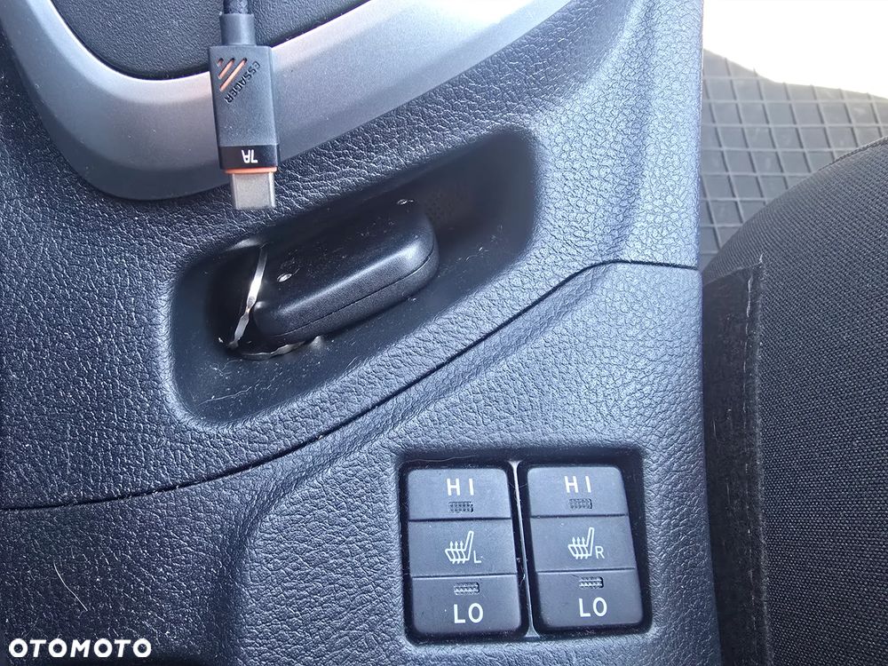 Toyota Auris - 27