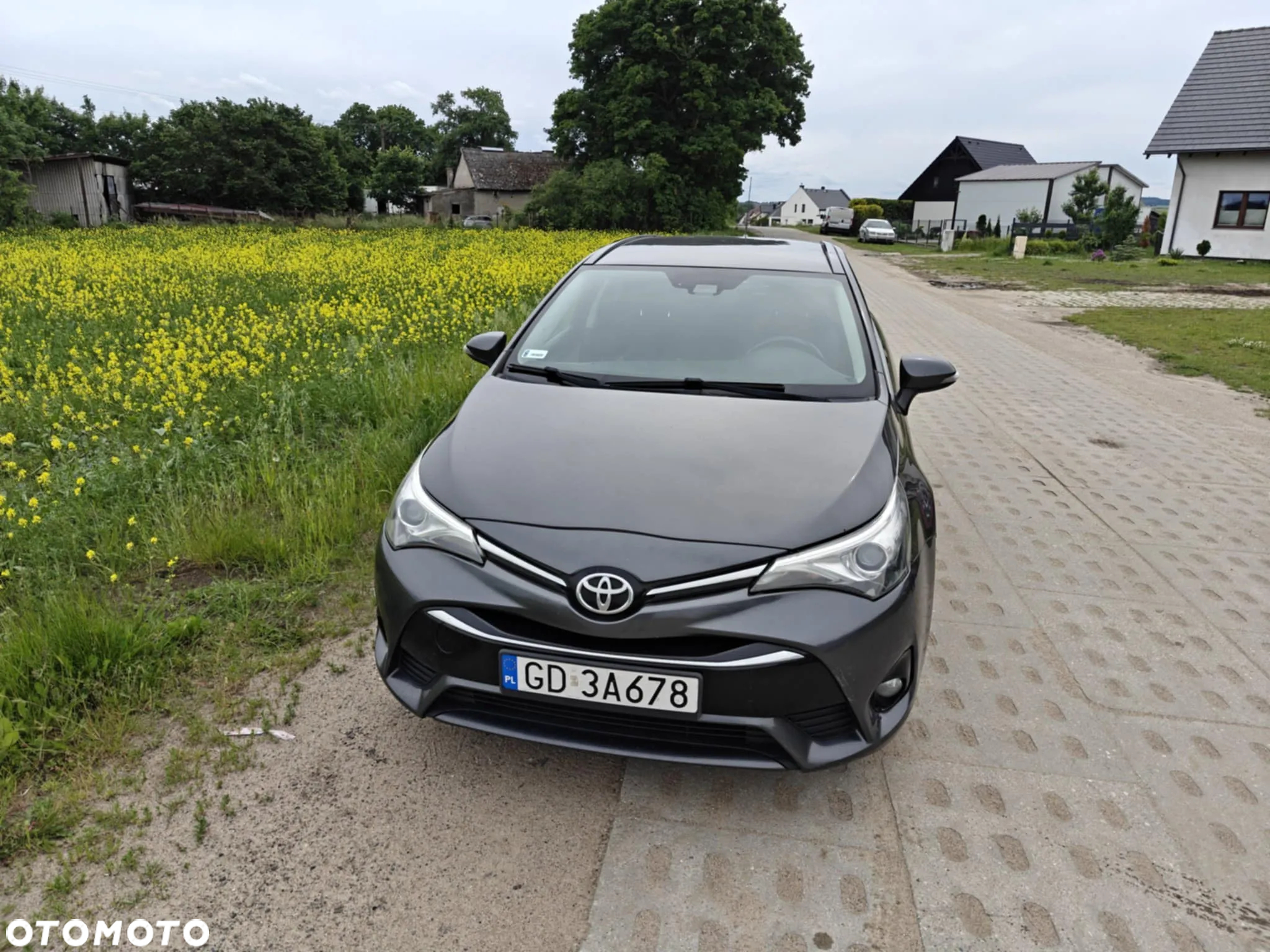 Toyota Avensis 2.0 D-4D Prestige - 8