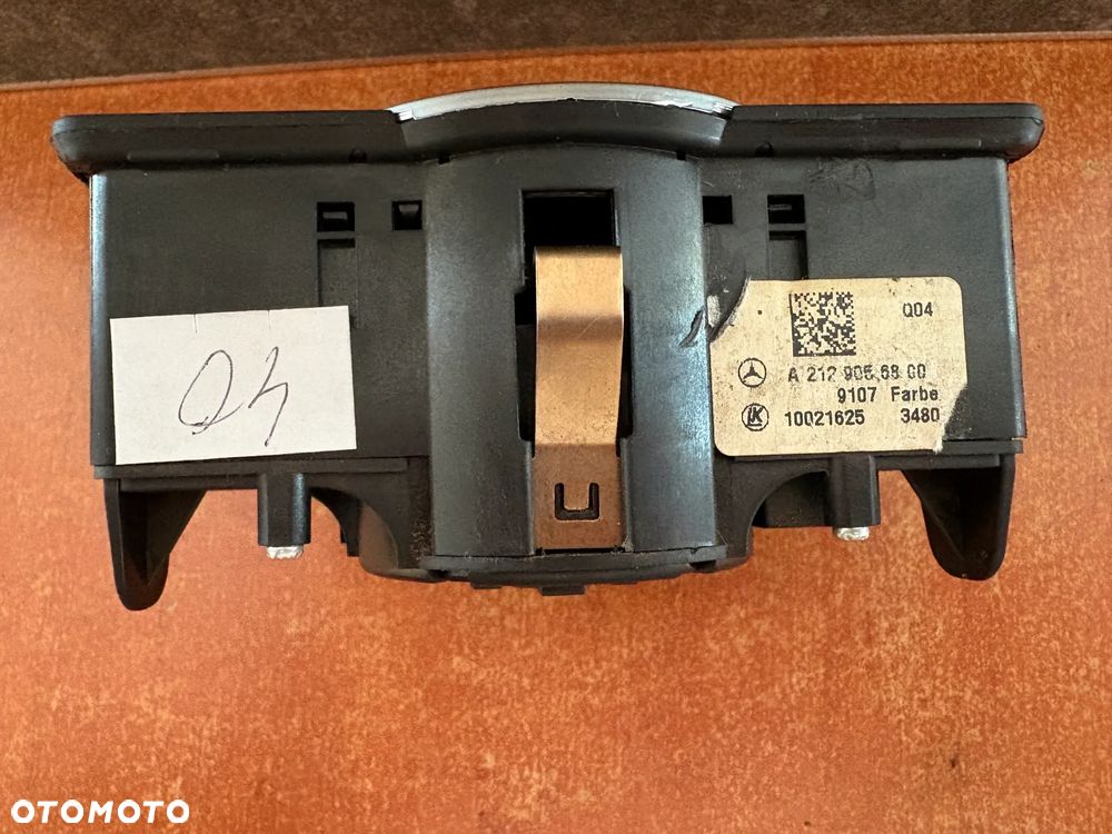 WŁĄCZNIK PRZEŁĄCZNIK ŚWIATEŁ MERCEDES GLK X204 A2129056800 - 3