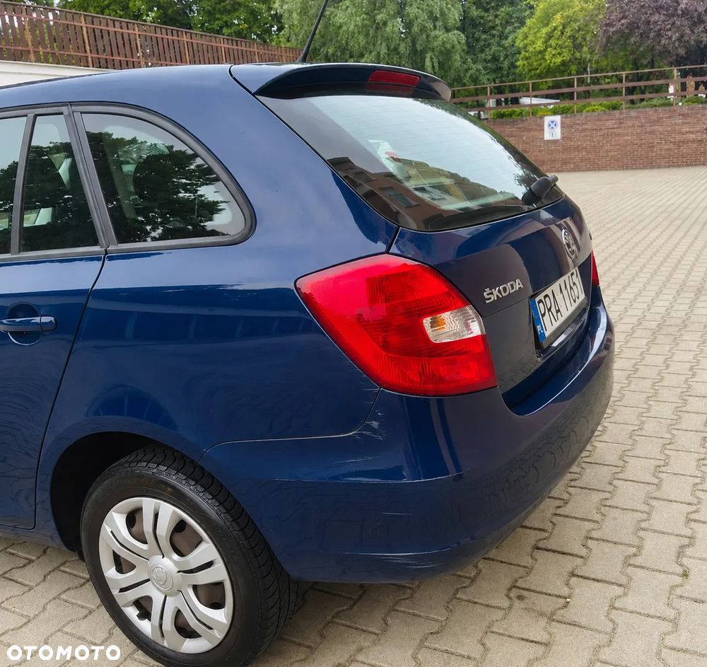 Skoda Fabia 1.6 TDI DPF Active Plus - 4