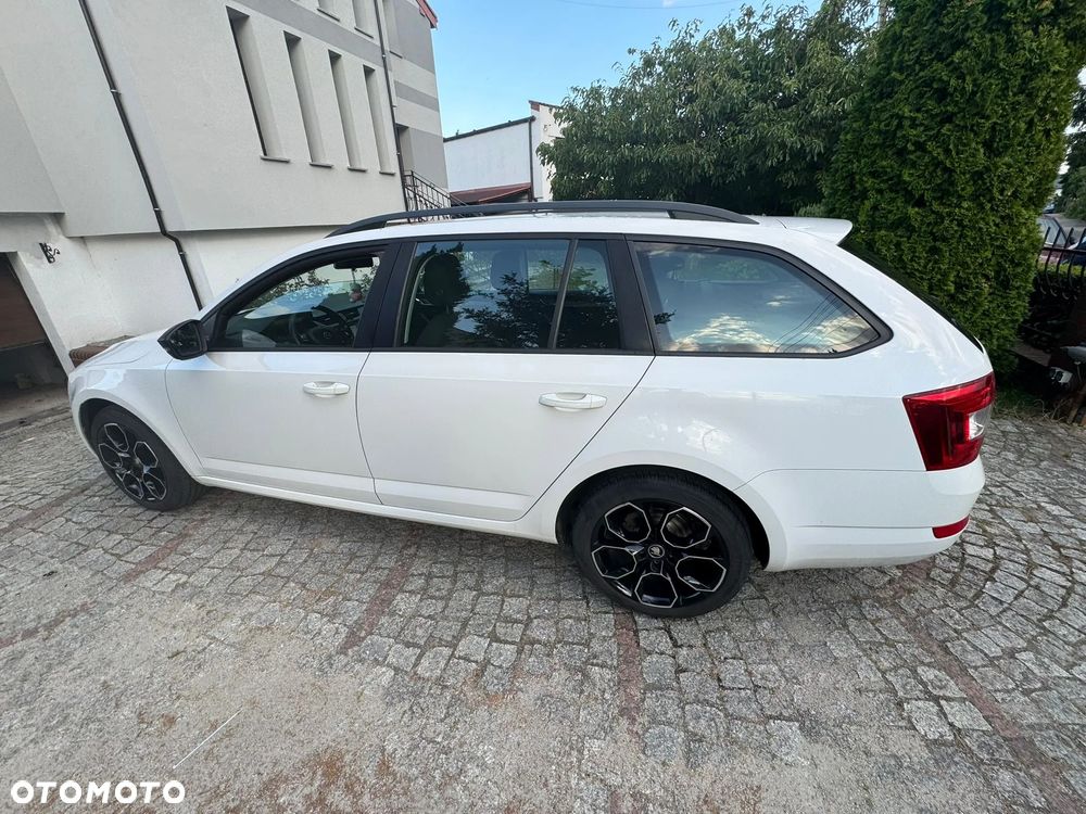 Skoda Octavia 1.6 TDI Active - 9