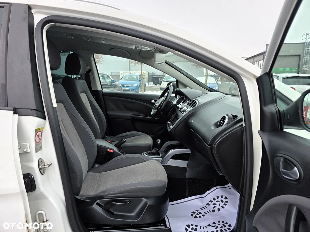 Seat Altea XL 1.6 TDI DPF CR DSG Style - 14