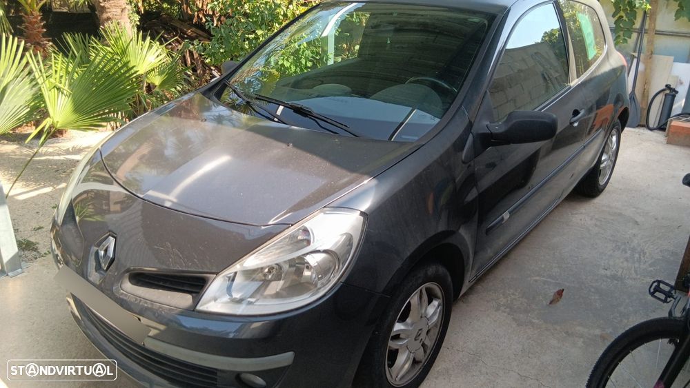 Renault Clio 1.5 dCi Dynamique - 2