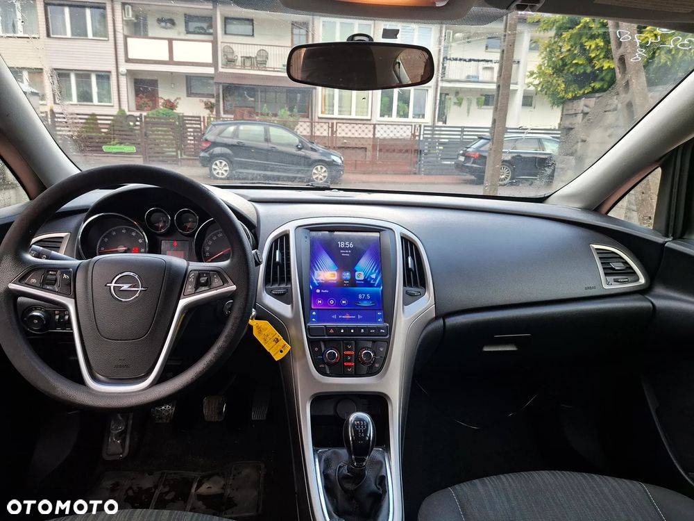 Opel Astra 1.4 ecoFLEX - 4
