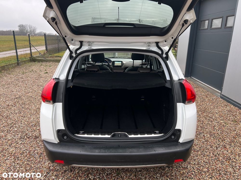 Peugeot 2008 1.6 BlueHDi Allure - 12