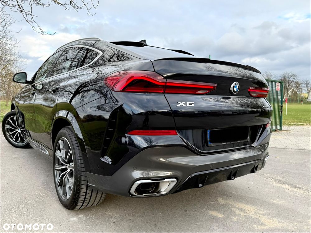 BMW X6 - 15