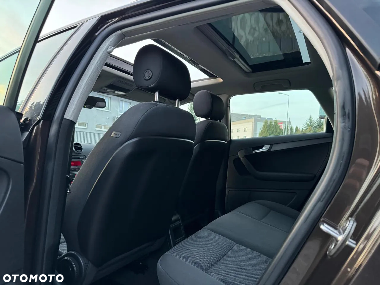 Audi A3 1.6 TDI Ambiente S tronic - 18