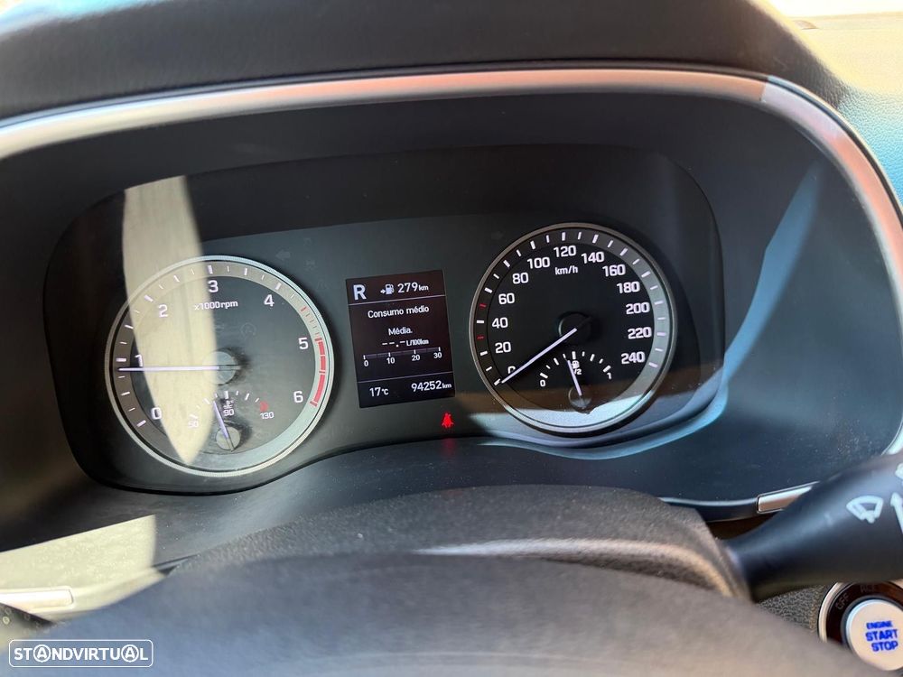 Hyundai Tucson - 11