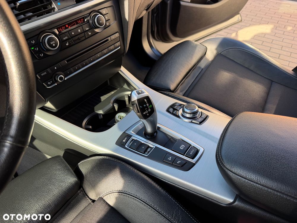 BMW X3 xDrive20d - 18