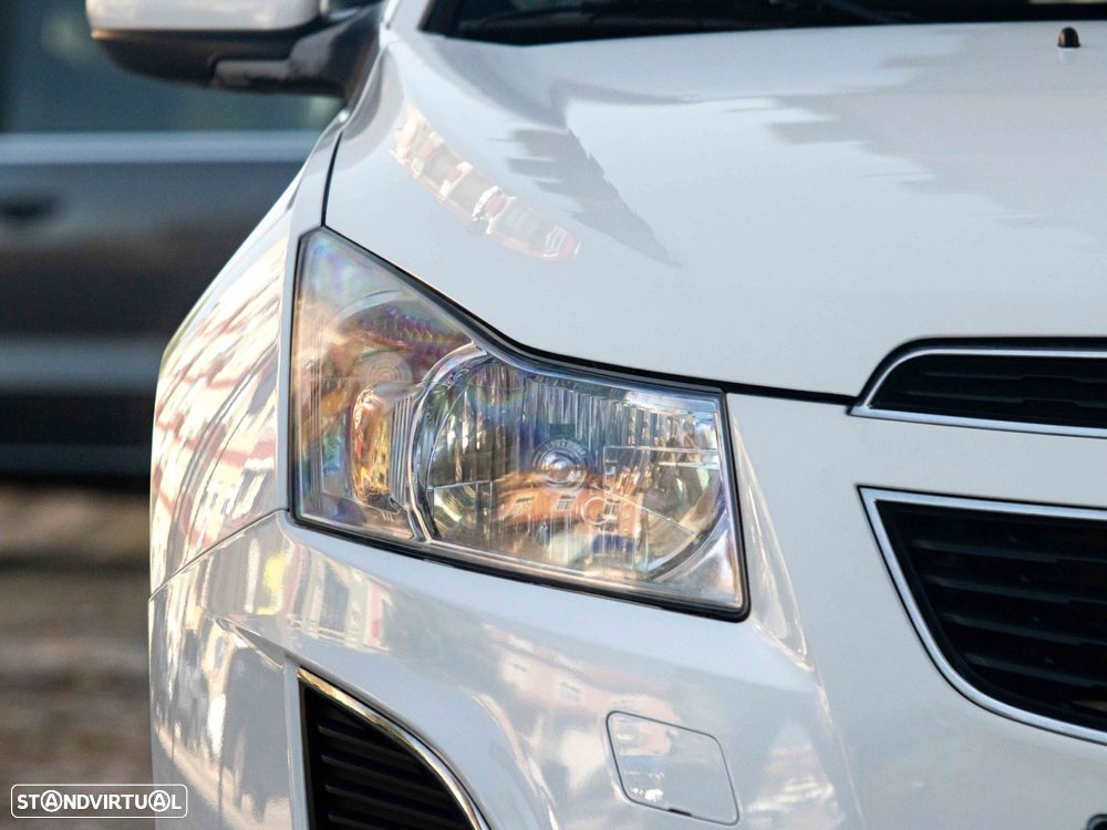 Chevrolet Cruze SW 1.7 VCDi LT - 12