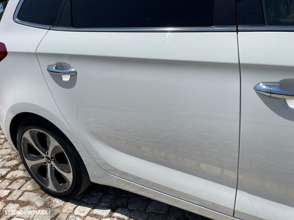 Kia Carens 1.7 CRDi ISG TX - 19