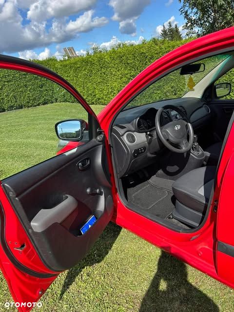 Hyundai i10 - 11