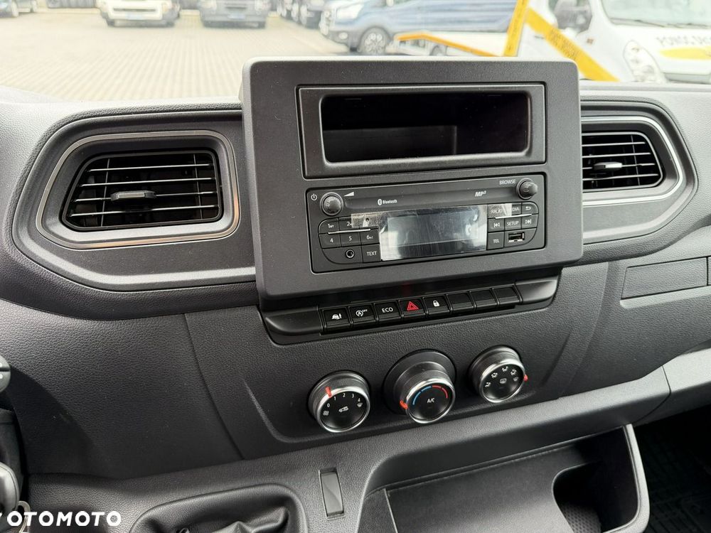 Renault Master - 22