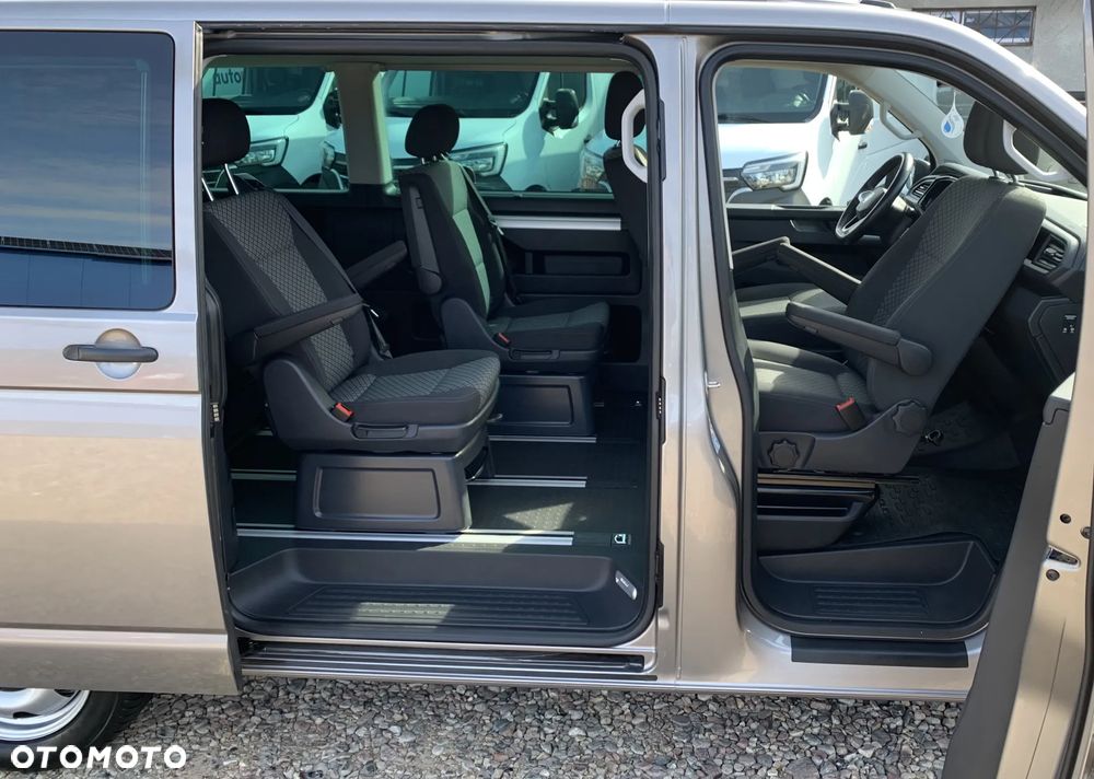 Volkswagen TRANSPORTER MULTIVAN BULLI T6.1, DSG 4Motion, T6 4x4 plus reduktor napędów, Model SALON POLSKA BULLY ORYGINAL!! Światła LED, Fotele obracane kapitańskie, Dynamiczne komfortowe zawieszenie!! 3 strefowa klimatyzacja, Felgi specjalne, Pakiet akustyczny, Stolik CAMPER.. - 11