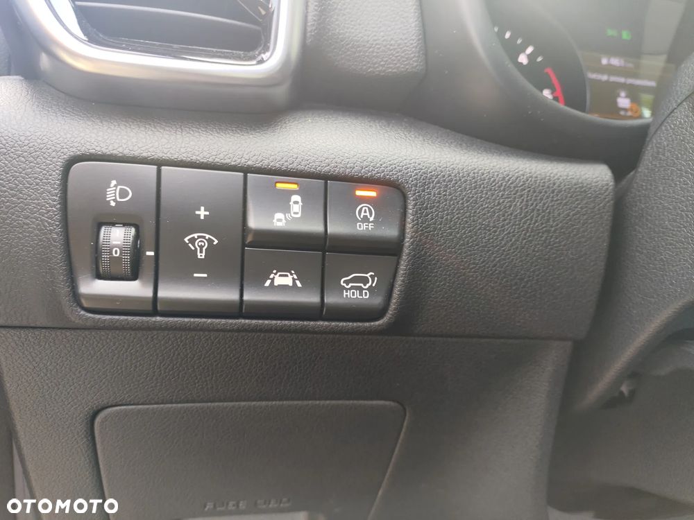 Kia Sportage 2.0 CRDI AWD Eco-Dynamics+ (48V M-H) GT LINE - 19