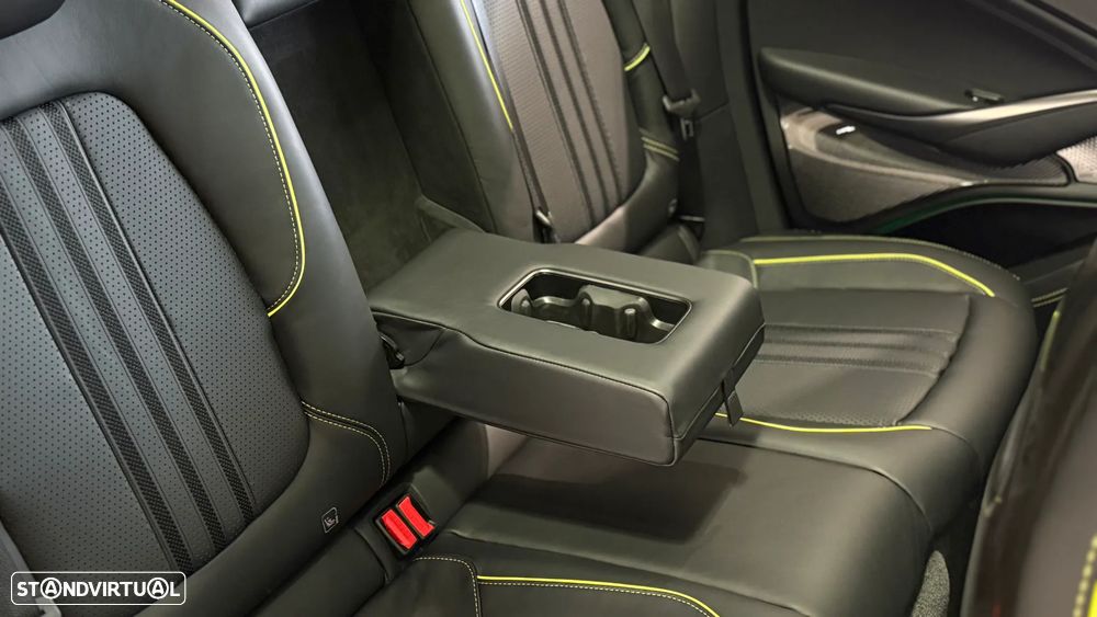 Aston Martin DBX 707 AMR24 - 29