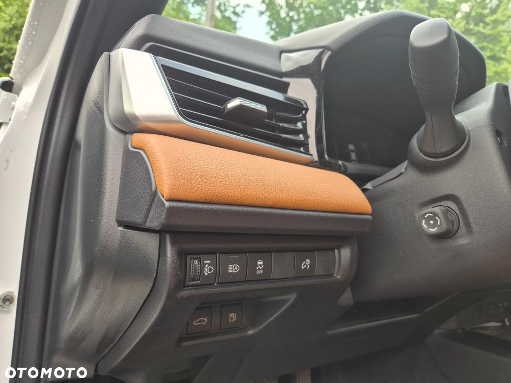 Toyota Camry 2.5 Hybrid Dynamic Force Prestige e-CVT - 18