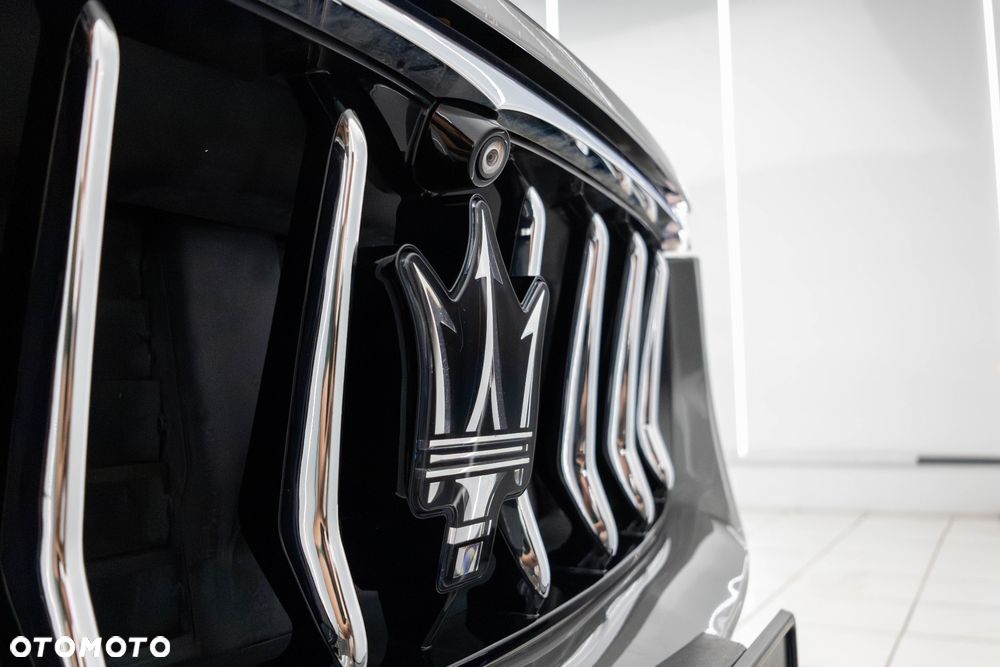 Maserati Levante - 18