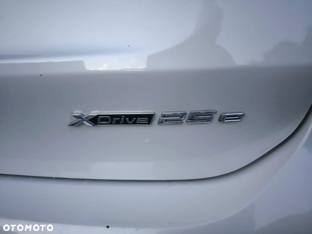 BMW X1 xDrive25e xLine - 18