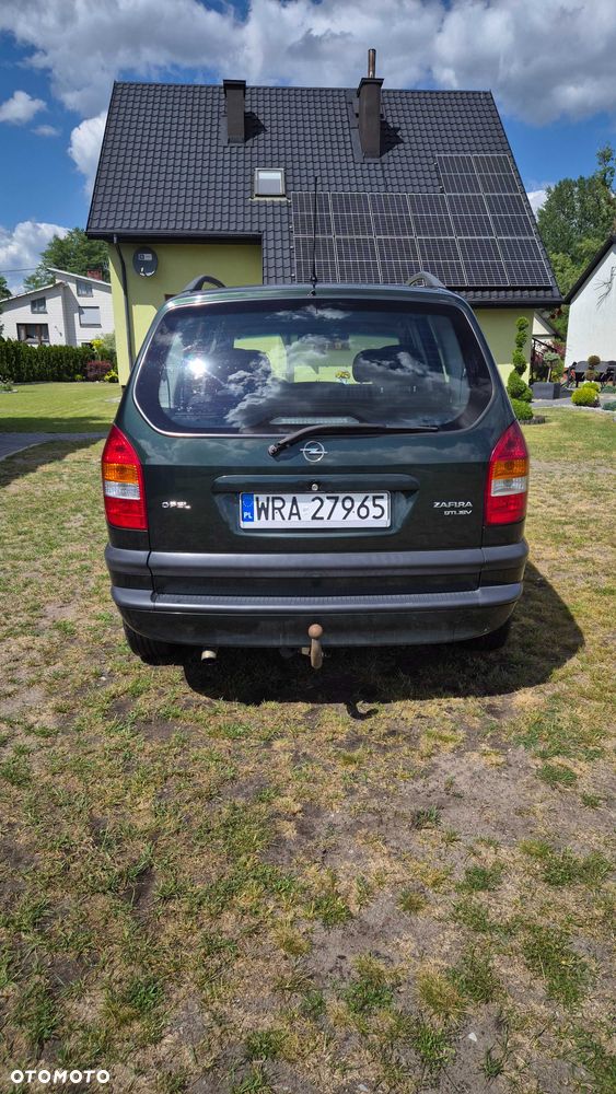 Opel Zafira - 2