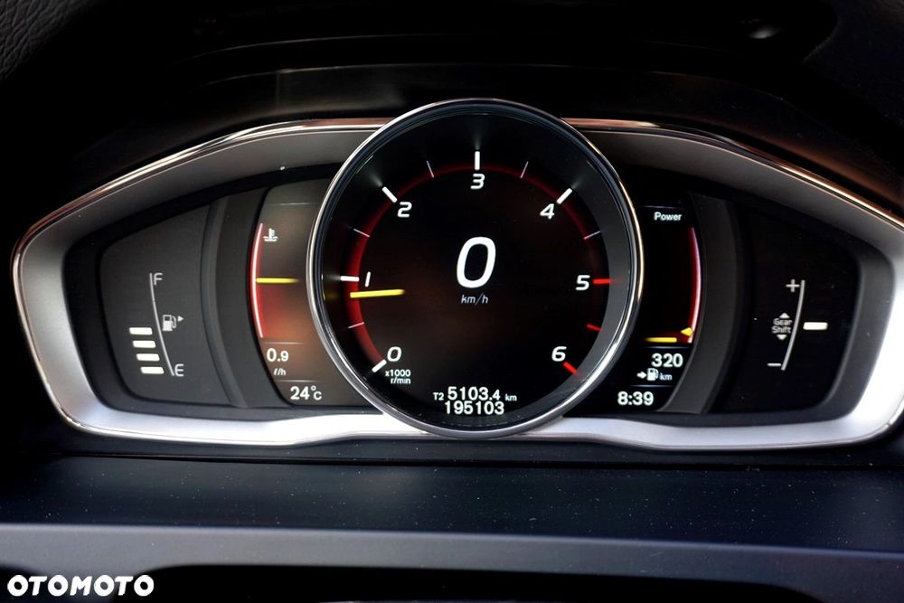 Volvo V60 D4 Drive-E Summum - 27
