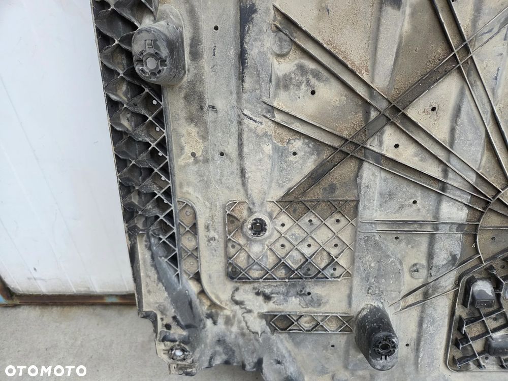 Osłona pod silnik Peugeot 208 II Elektryk - 11