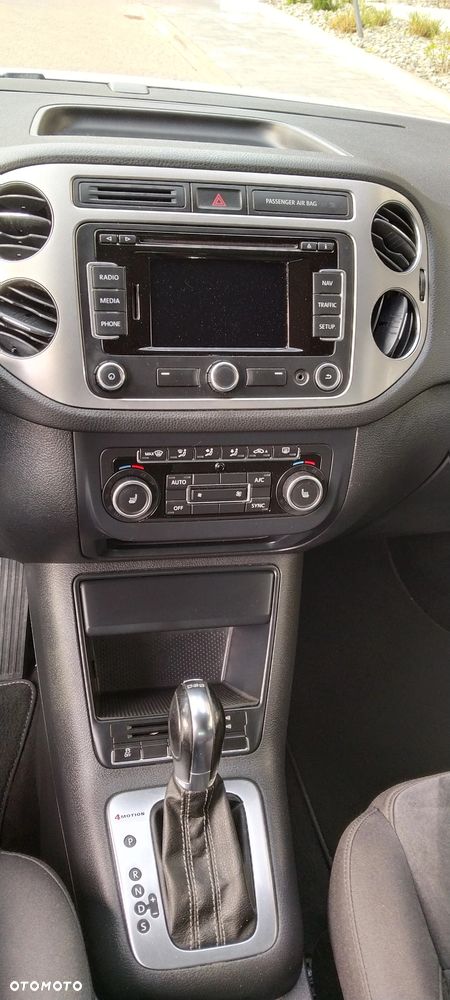 Volkswagen Tiguan 2.0 TDI DPF 4Motion DSG Exclusive - 23