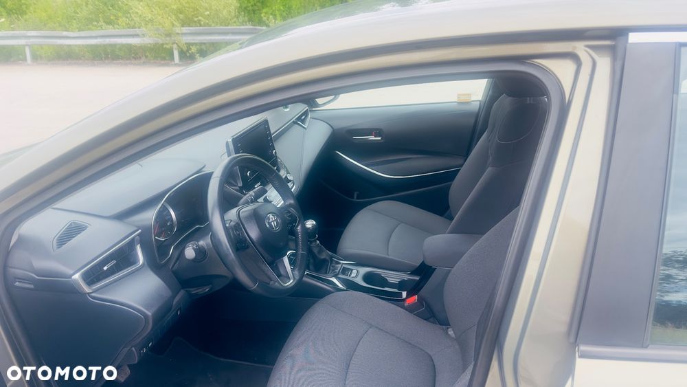 Toyota Corolla 1.5 Comfort - 9