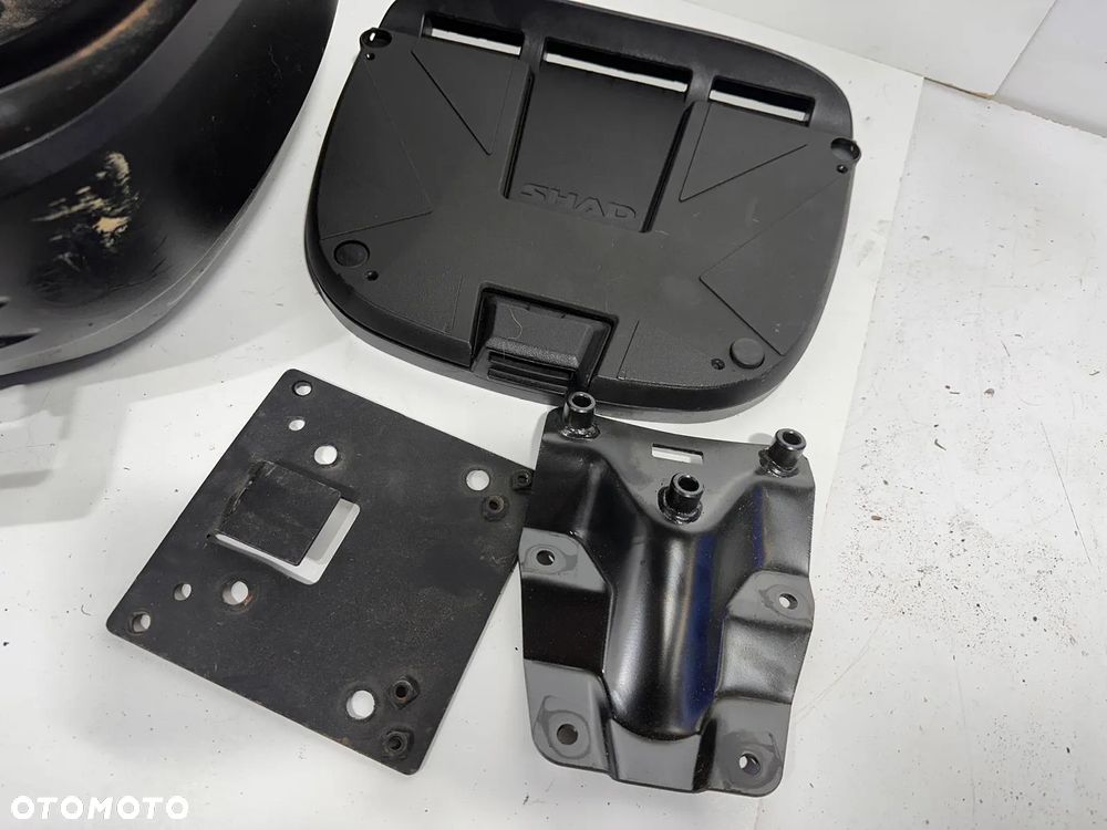 Kufer SHAD SH49   Piaggio MP3 400 /500 - 10