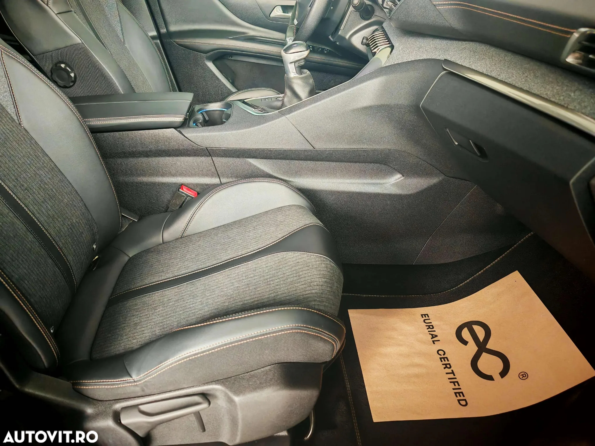 Peugeot 3008 1.2 PureTech Turbo S&S GT-Line - 9