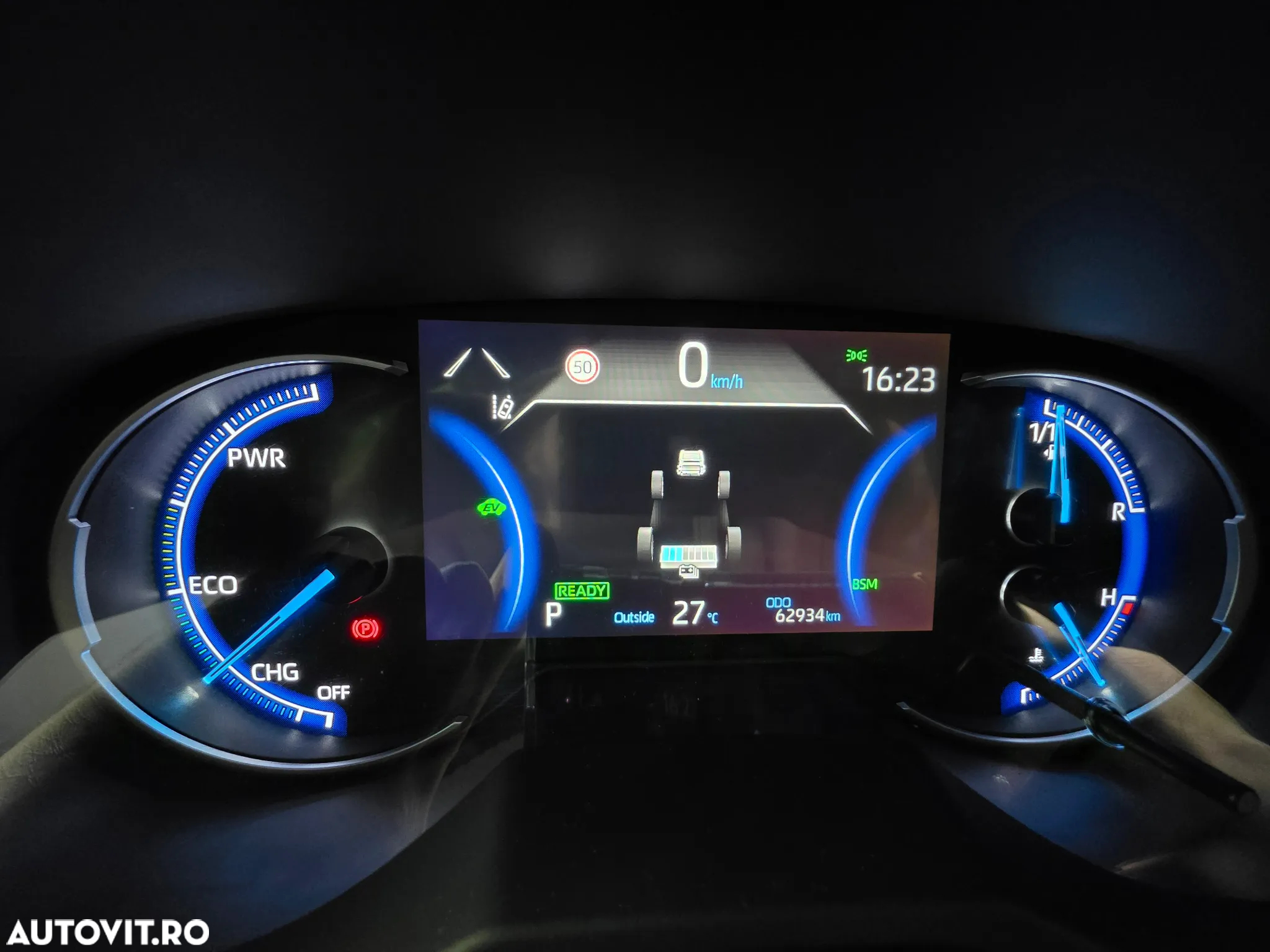Toyota RAV4 2.5 Hybrid VVT-iE 4x4 Luxury Plus - 40