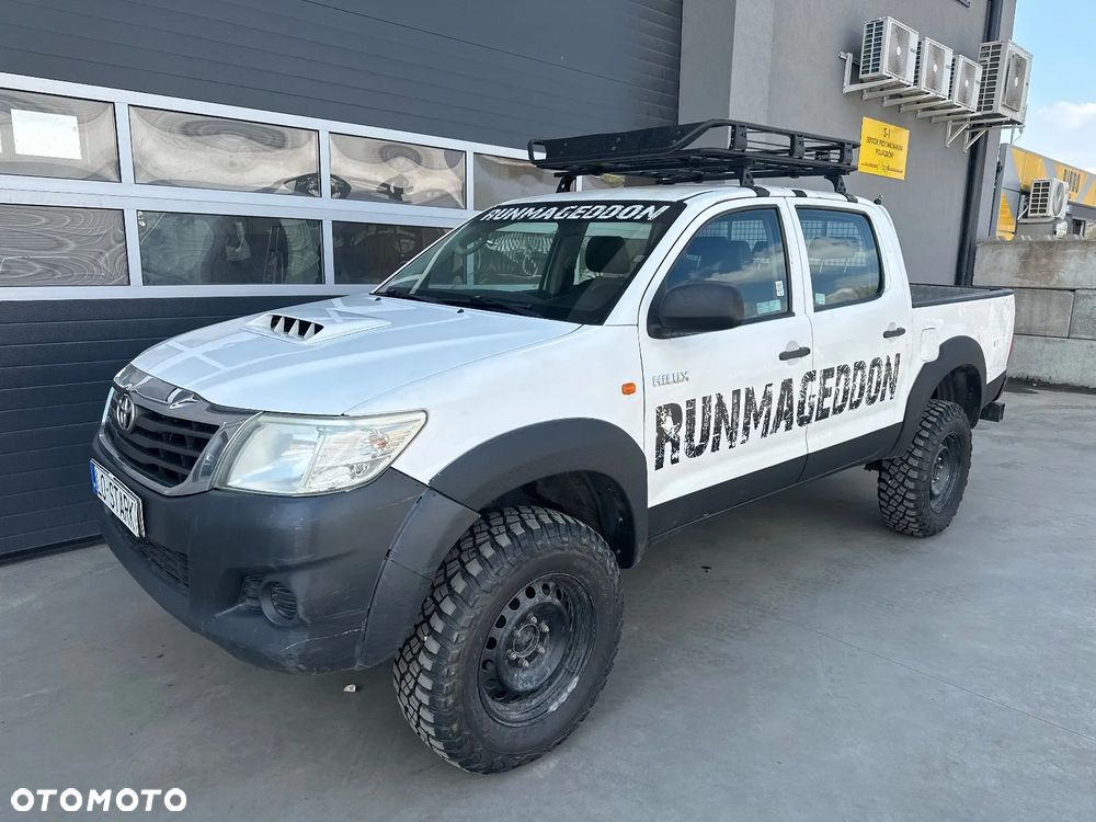 Toyota Hilux 2.5 D-4D DLX - 7