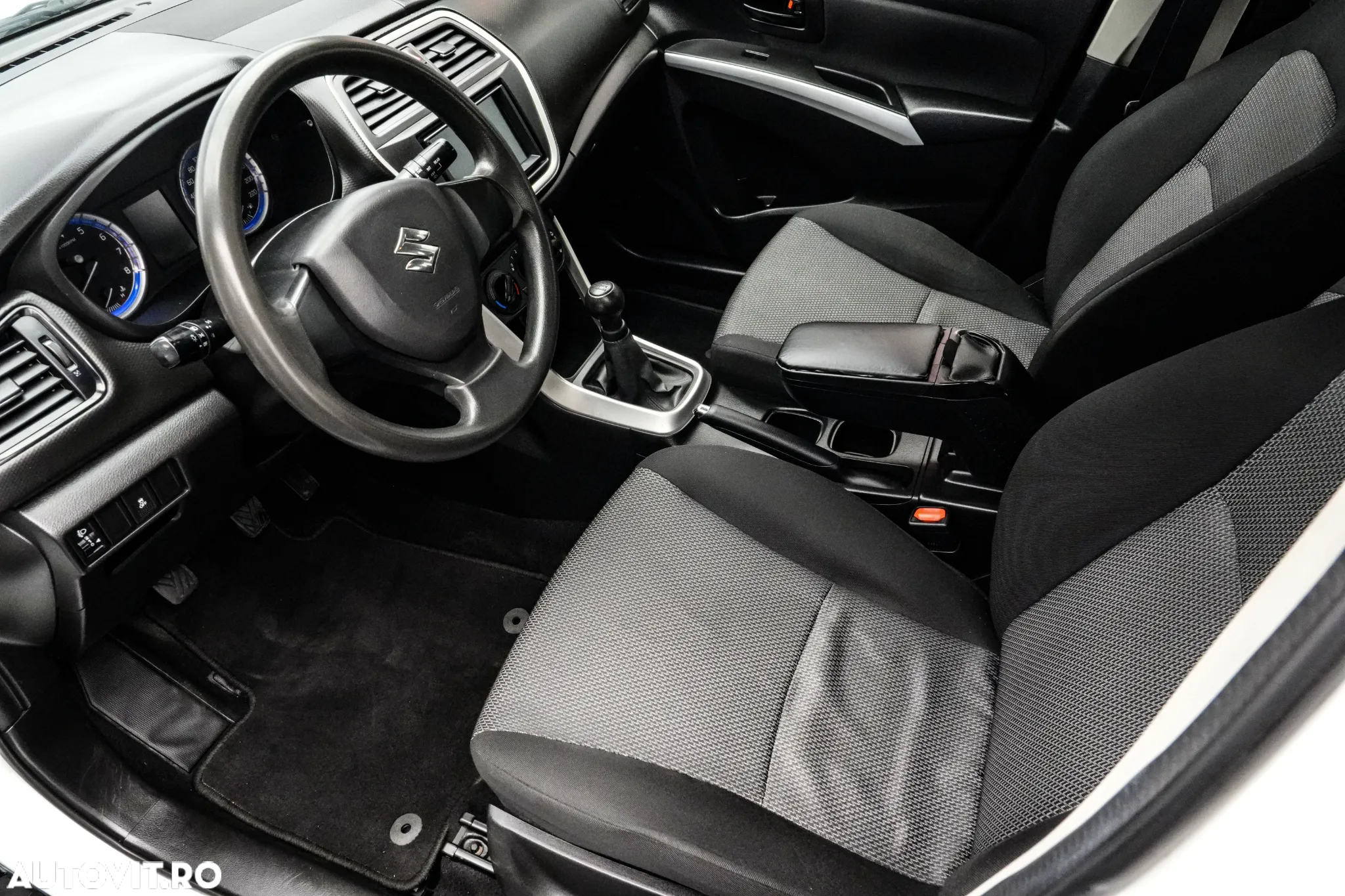Suzuki SX4 1.6 2WD NAVI - 11