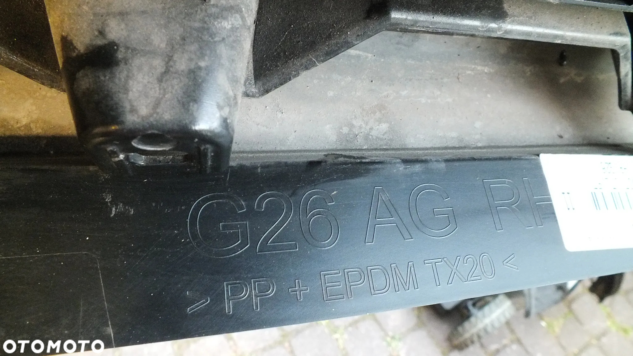 Listwa progowa prawa  BMW i4 G26 M Pakiet - 8