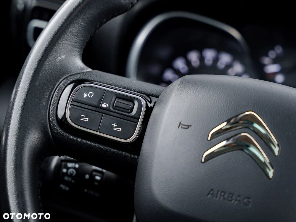 Citroën C3 Aircross BlueHDI 110 Stop & Start SHINE PACK - 32