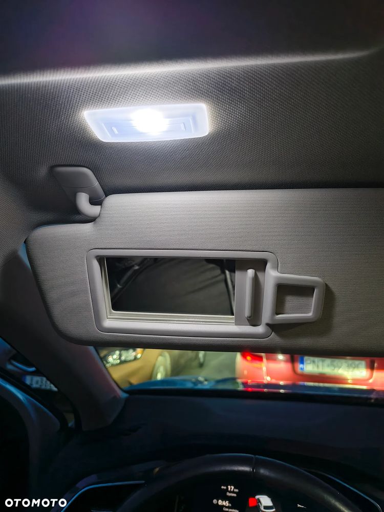 Volkswagen T-Roc 1.5 TSI Style - 35