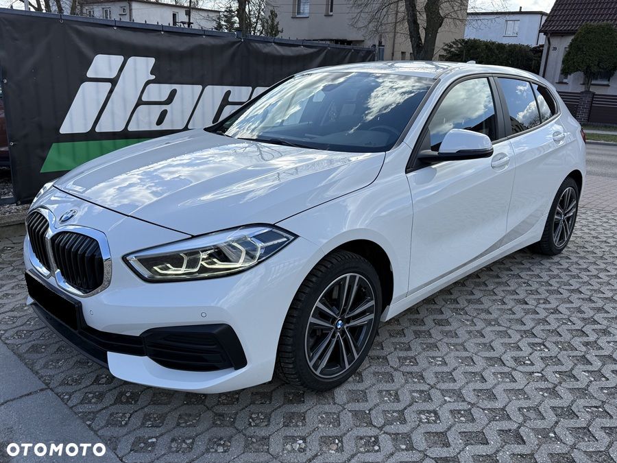 BMW Seria 1 120d xDrive Sport - 1