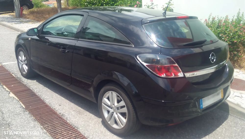 Opel Astra GTC 1.4 - 3
