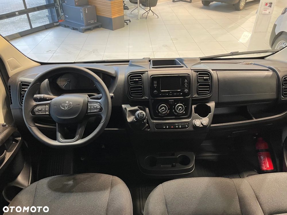 Toyota Proace MAX - 9