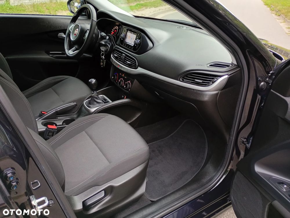 Fiat Tipo 1.4 16V More - 25