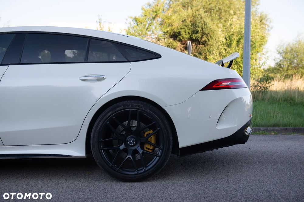Mercedes-Benz AMG GT 63 S 4Matic+ Speedshift MCT 9G - 14