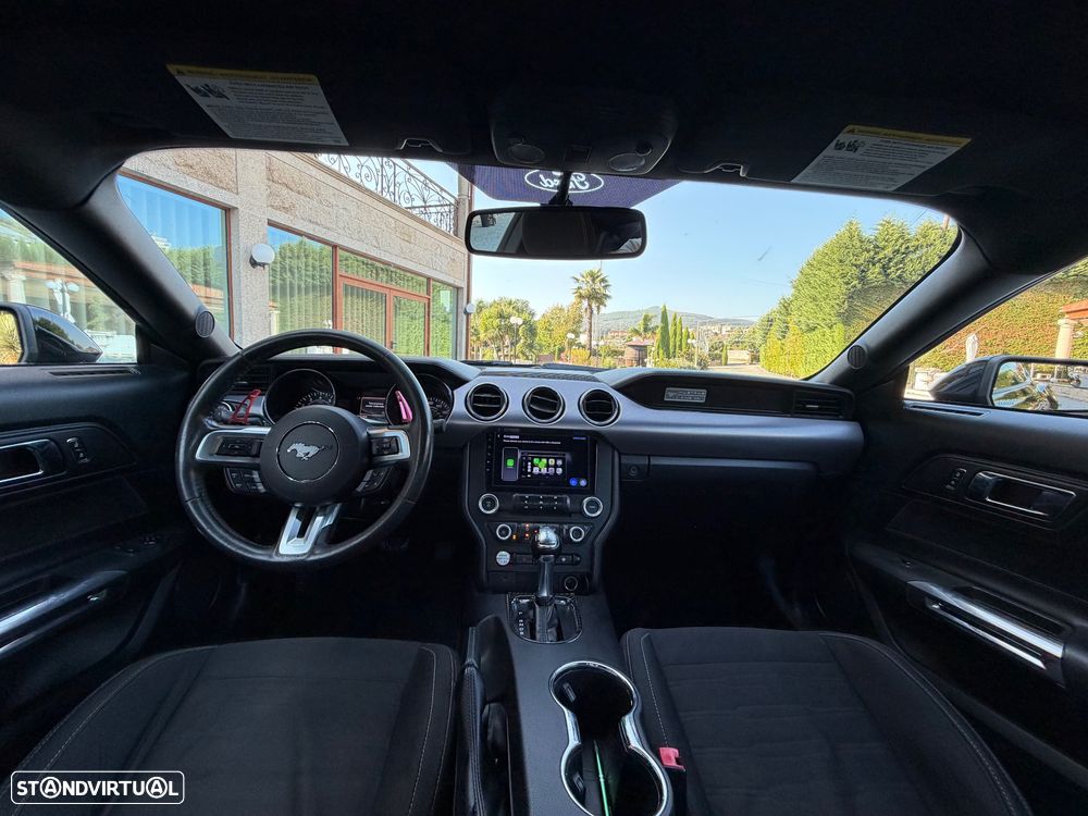 Ford Mustang 2.3 Eco Boost Aut. - 10