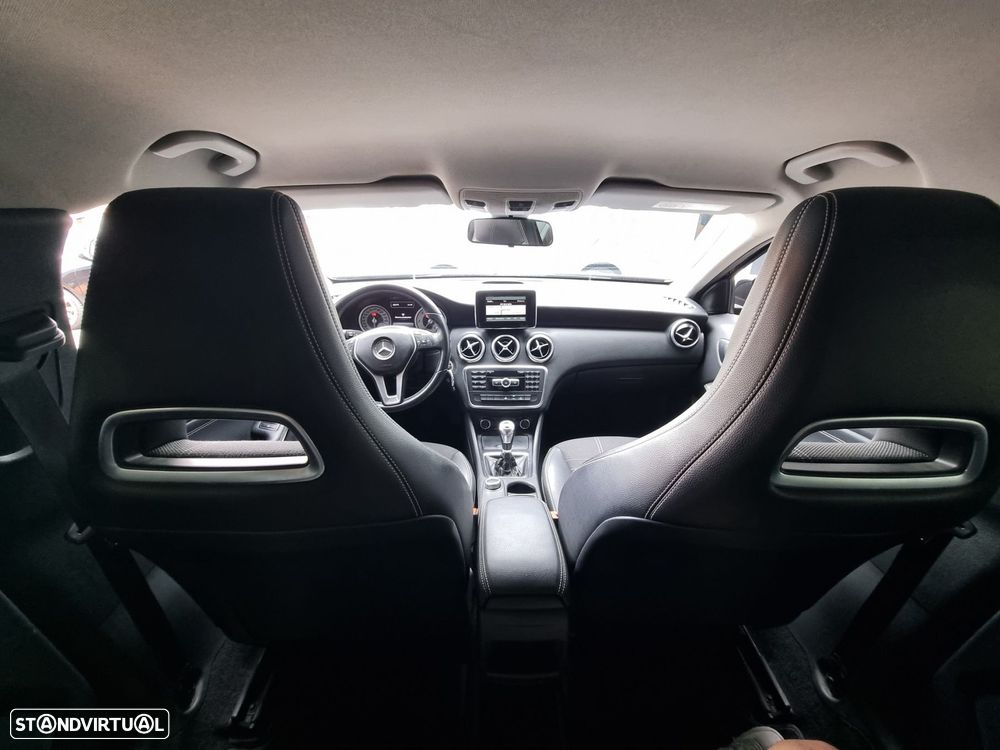 Mercedes-Benz A 180 - 5